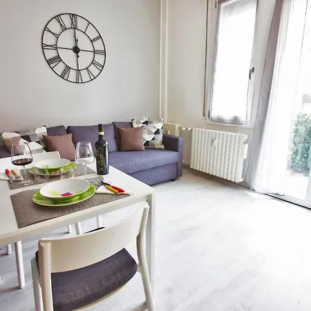Dal Re 25 Apartment *