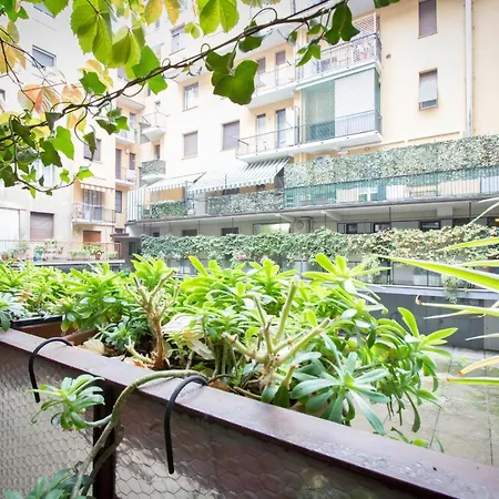 Apartment Dal Re 25 *